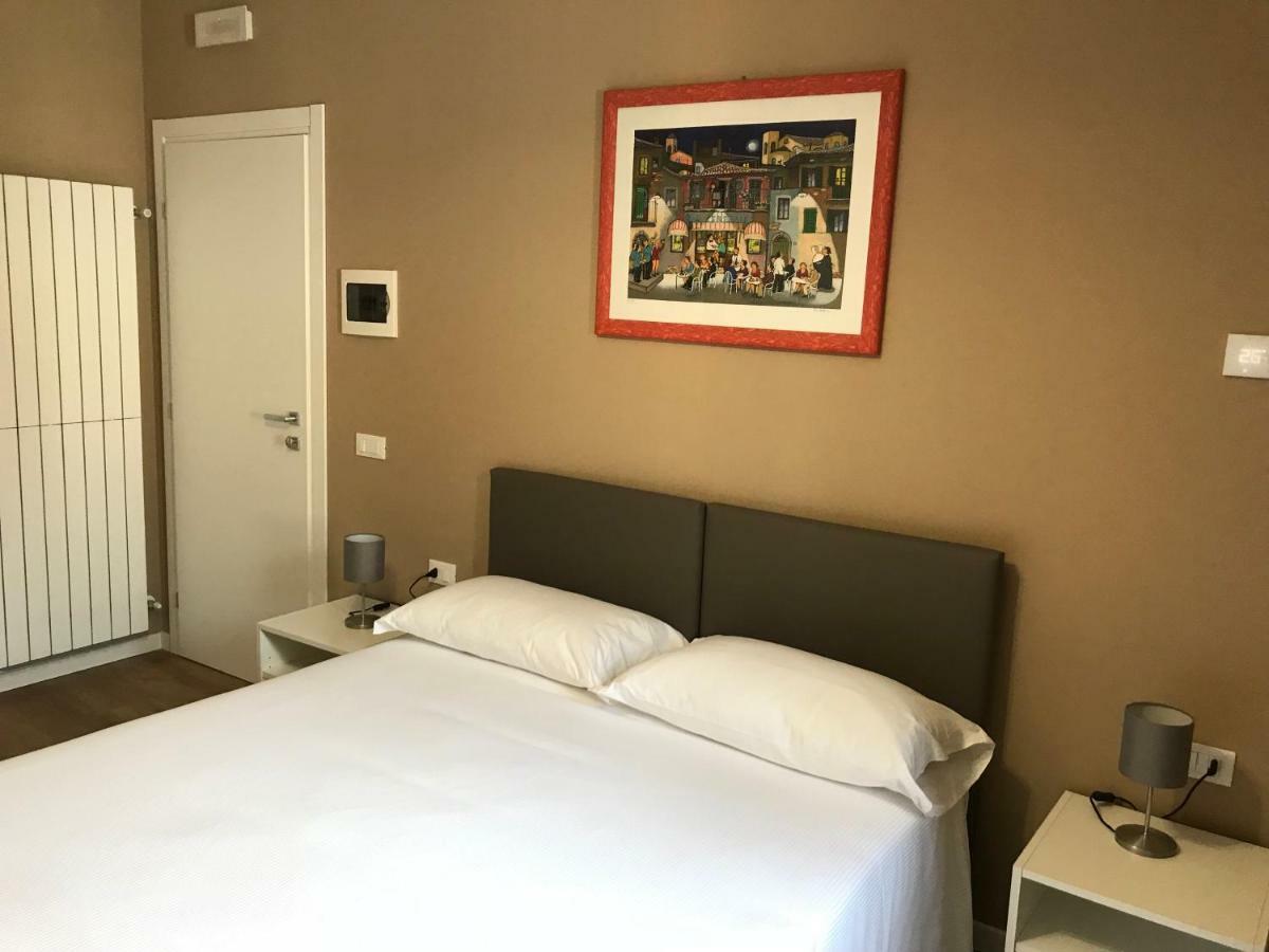 Casa Patrizia Hotell Gravellona Toce Exteriör bild